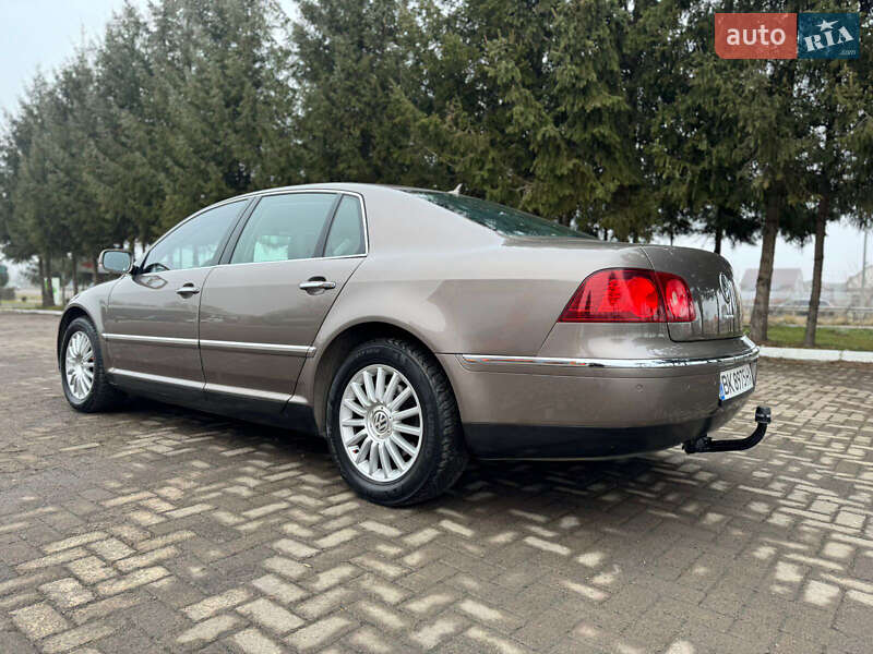 Седан Volkswagen Phaeton 2008 в Рівному