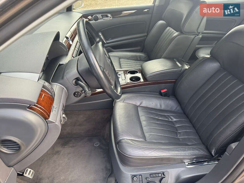 Седан Volkswagen Phaeton 2008 в Рівному