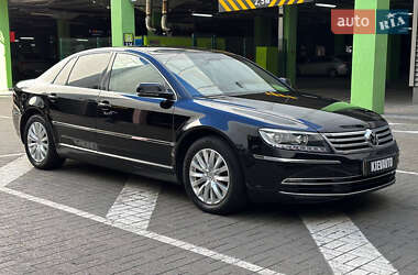 Седан Volkswagen Phaeton 2014 в 