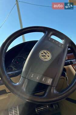 Седан Volkswagen Phaeton 2006 в 