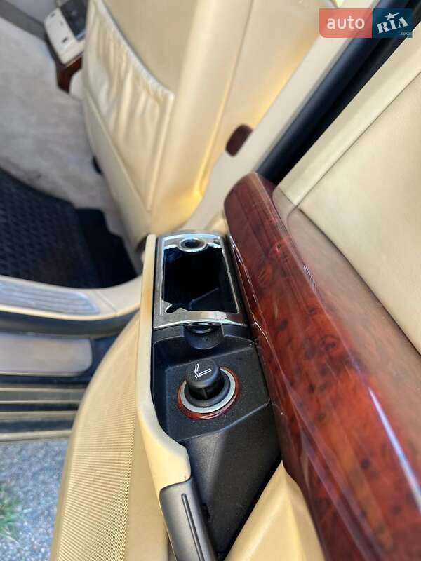 Седан Volkswagen Phaeton 2006 в Южноукраинске