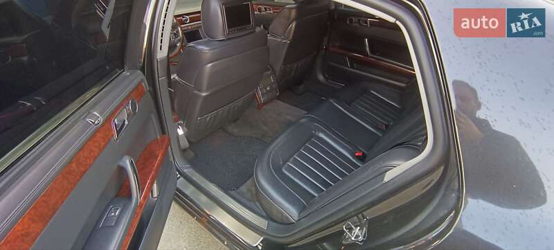 Седан Volkswagen Phaeton 2008 в Киеве