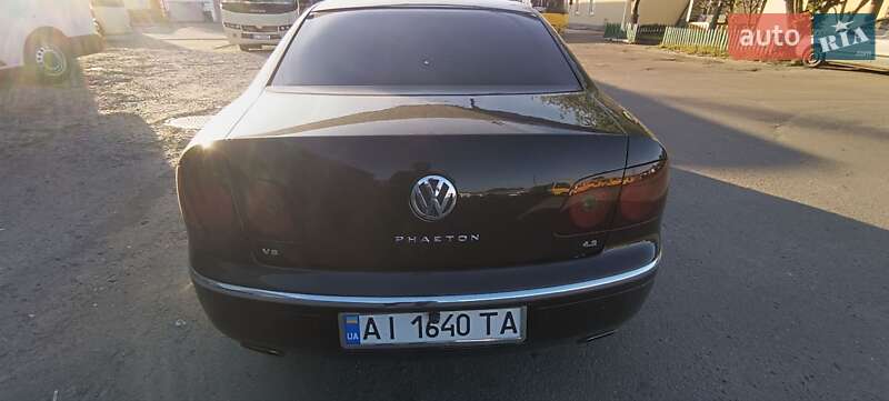Седан Volkswagen Phaeton 2008 в Киеве