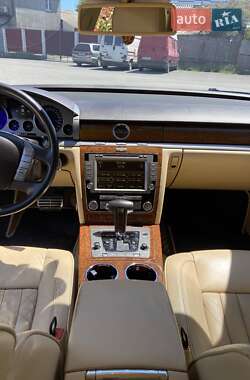 Седан Volkswagen Phaeton 2011 в Запорожье