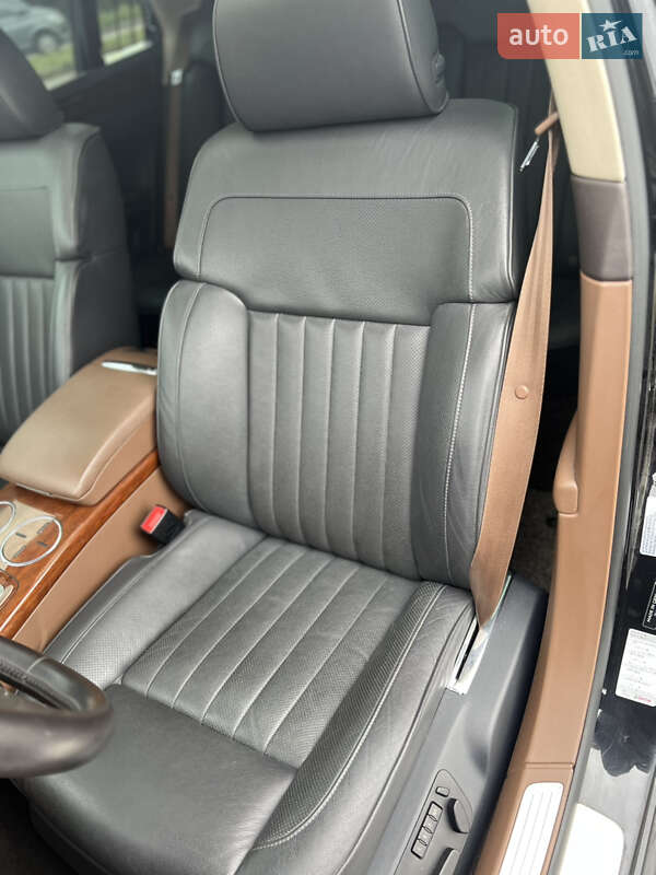 Седан Volkswagen Phaeton 2013 в Львові