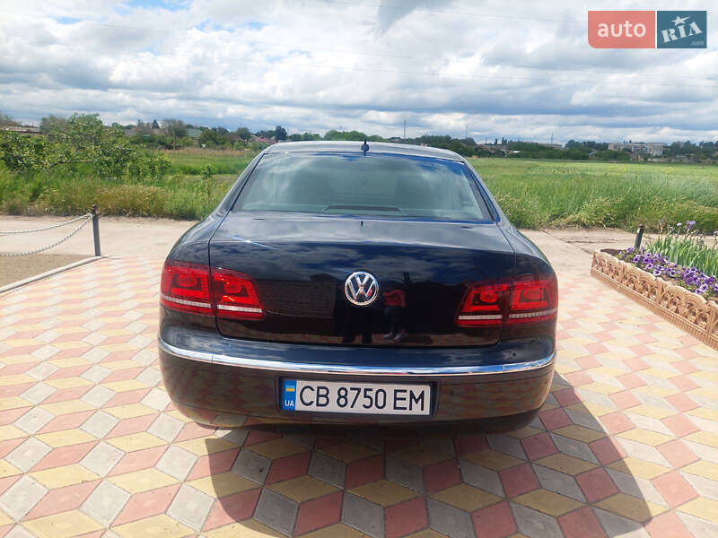 Седан Volkswagen Phaeton 2013 в Николаеве