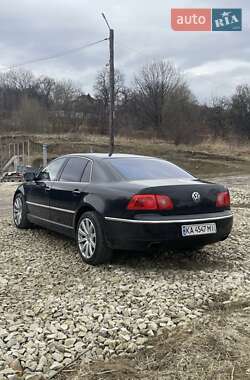 Седан Volkswagen Phaeton 2004 в 
