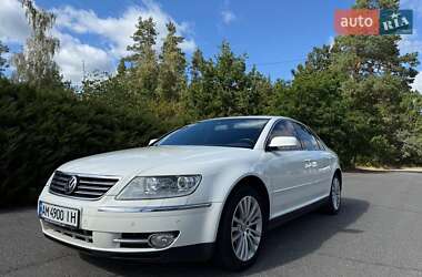 Седан Volkswagen Phaeton 2009 в Малине
