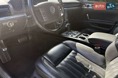 Седан Volkswagen Phaeton 2009 в Малине