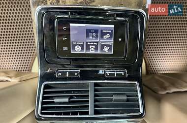 Седан Volkswagen Phaeton 2015 в 