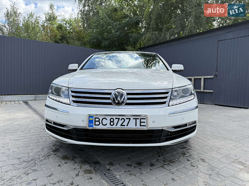 Седан Volkswagen Phaeton 2013 в Львові