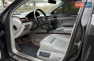 Седан Volkswagen Phaeton 2008 в 