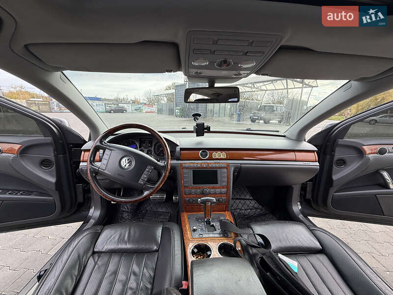 Седан Volkswagen Phaeton 2007 в Звягеле фото 7 Седан Volkswagen Phaeton 2007 в Звягеле