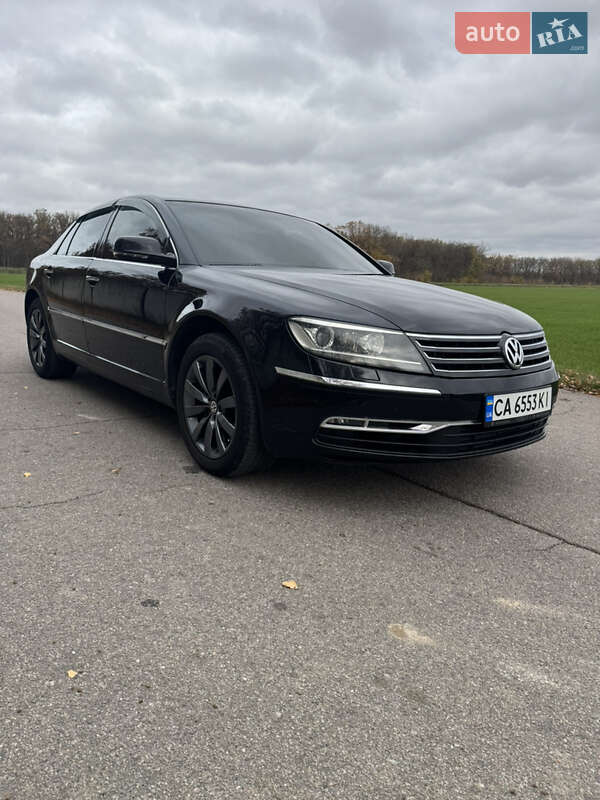 Седан Volkswagen Phaeton 2010 в Умані