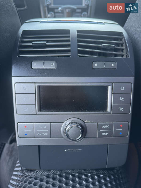 Седан Volkswagen Phaeton 2009 в Стрые фото 20 Седан Volkswagen Phaeton 2009 в Стрые