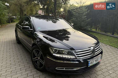 Седан Volkswagen Phaeton 2011 в Сваляві