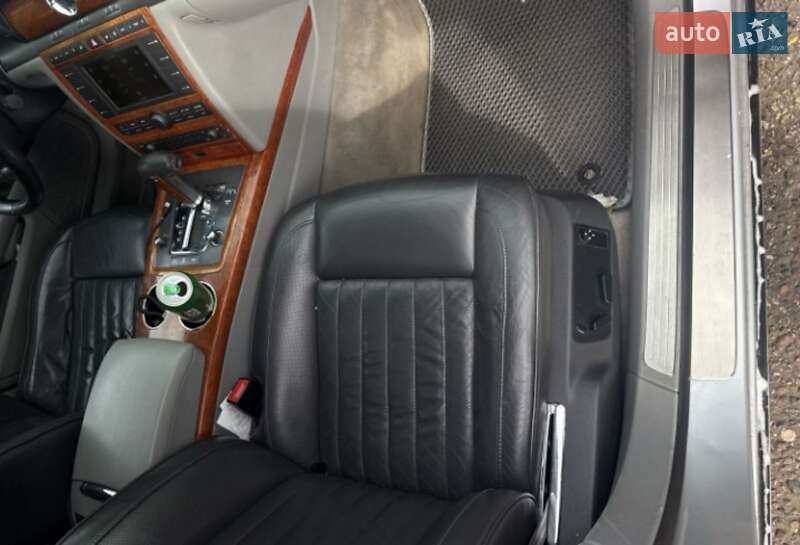 Седан Volkswagen Phaeton 2005 в Киеве фото 7 Седан Volkswagen Phaeton 2005 в Киеве