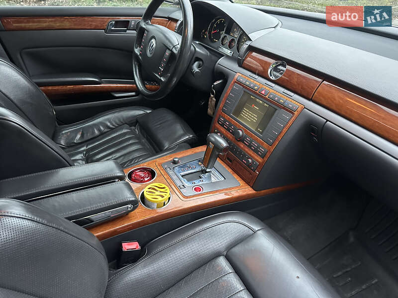 Седан Volkswagen Phaeton 2006 в Києві фото 20 Седан Volkswagen Phaeton 2006 в Києві