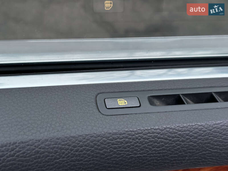 Седан Volkswagen Phaeton 2006 в Києві фото 40 Седан Volkswagen Phaeton 2006 в Києві