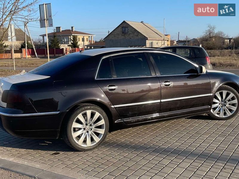 Седан Volkswagen Phaeton 2009 в Николаеве