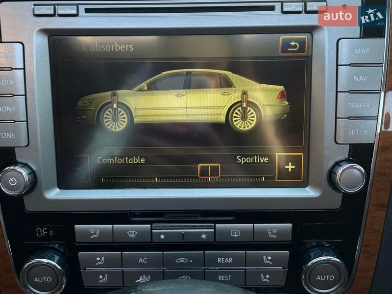 Седан Volkswagen Phaeton 2009 в Николаеве