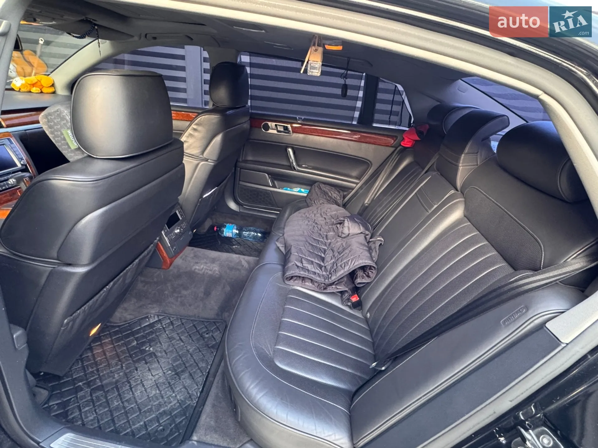 2010 Volkswagen Phaeton - мініатюра 17