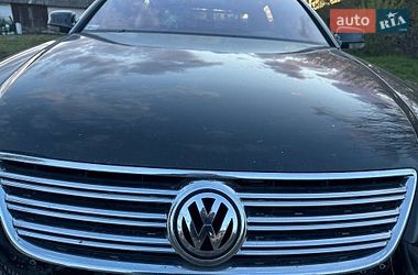 Седан Volkswagen Phaeton 2003 в Голованевске