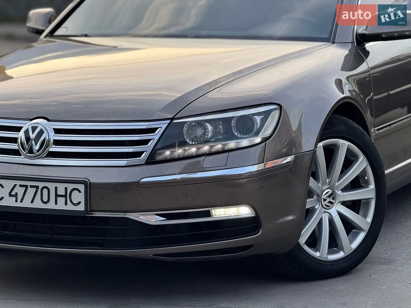 2011 Volkswagen Phaeton - мініатюра 2