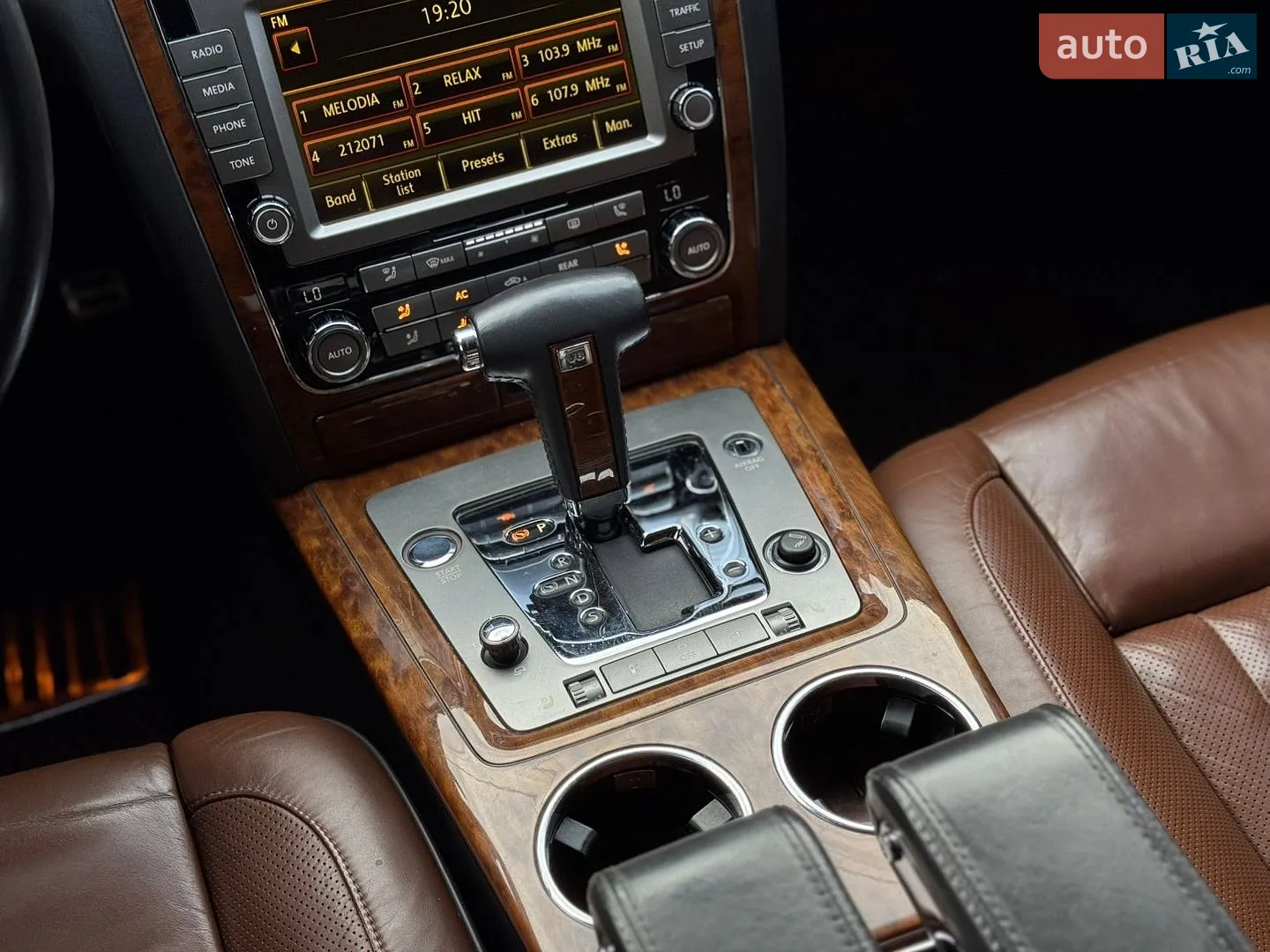 2011 Volkswagen Phaeton - мініатюра 19