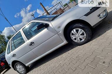 Хэтчбек Volkswagen Pointer 2005 в Черновцах