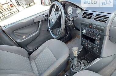 Хэтчбек Volkswagen Pointer 2005 в Черновцах