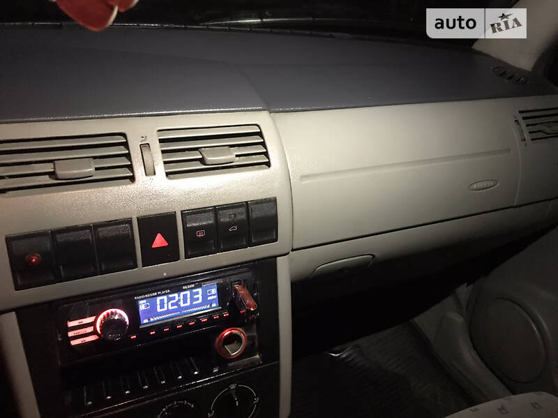 Хэтчбек Volkswagen Pointer 2006 в Ивано-Франковске