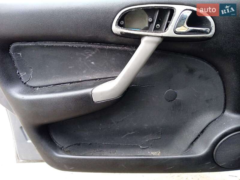 Хэтчбек Volkswagen Pointer 2005 в Ахтырке