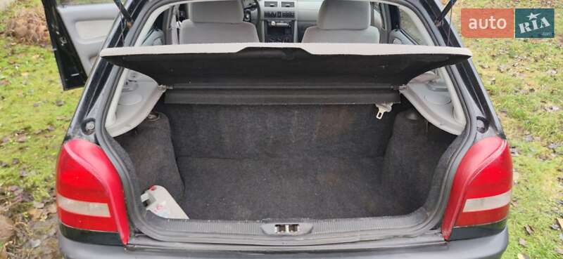 Хэтчбек Volkswagen Pointer 2006 в Ковеле