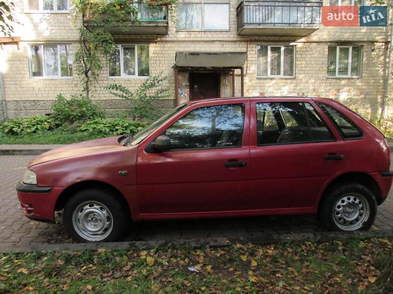 Хетчбек Volkswagen Pointer 2006 в Чернівцях