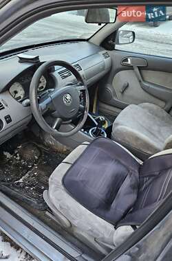 Хетчбек Volkswagen Pointer 2005 в Києві