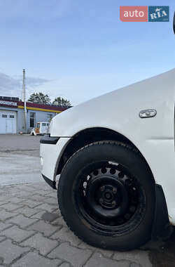 Хэтчбек Volkswagen Pointer 2005 в 