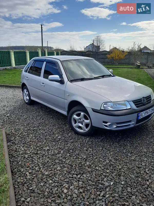 Volkswagen Pointer 2005