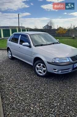 Хэтчбек Volkswagen Pointer 2004 в 