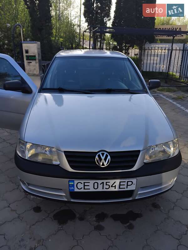 Хэтчбек Volkswagen Pointer 2006 в Черновцах