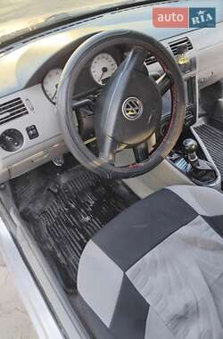 Хэтчбек Volkswagen Pointer 2006 в Черновцах