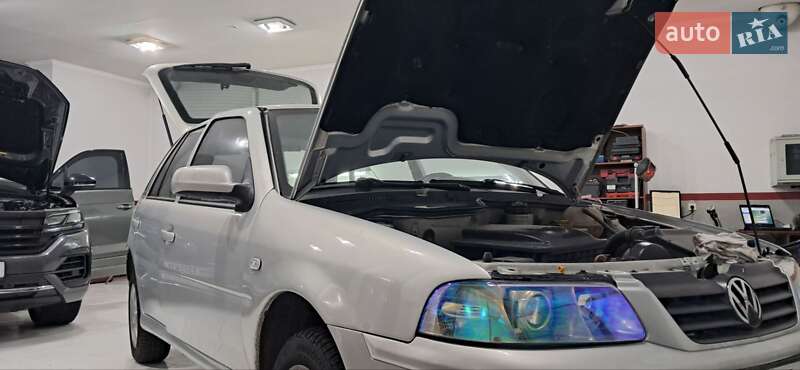 Хетчбек Volkswagen Pointer 2004 в Одесі