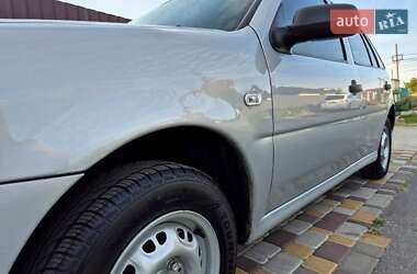 Хэтчбек Volkswagen Pointer 2004 в 