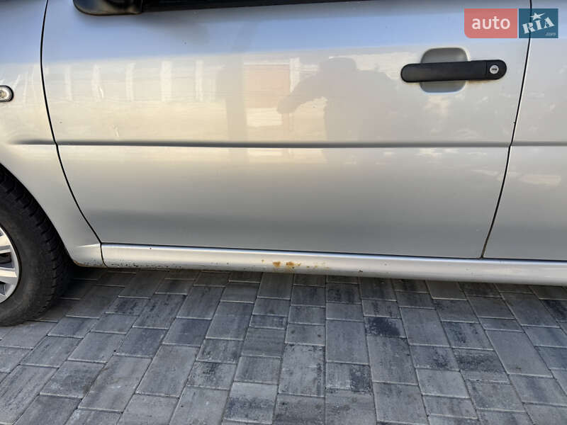 Хетчбек Volkswagen Pointer 2005 в Запоріжжі