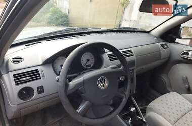 Хэтчбек Volkswagen Pointer 2005 в Киеве