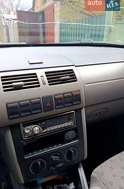 Хетчбек Volkswagen Pointer 2006 в Полтаві