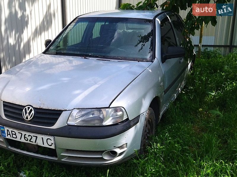 Volkswagen Pointer 2006