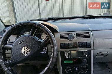 Хэтчбек Volkswagen Pointer 2006 в Черновцах