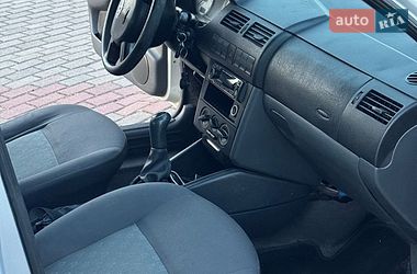 Хэтчбек Volkswagen Pointer 2004 в Дубно