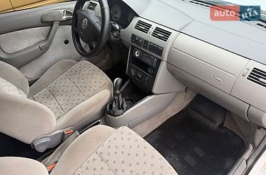 Хэтчбек Volkswagen Pointer 2005 в Днепре фото 9 Хэтчбек Volkswagen Pointer 2005 в Днепре